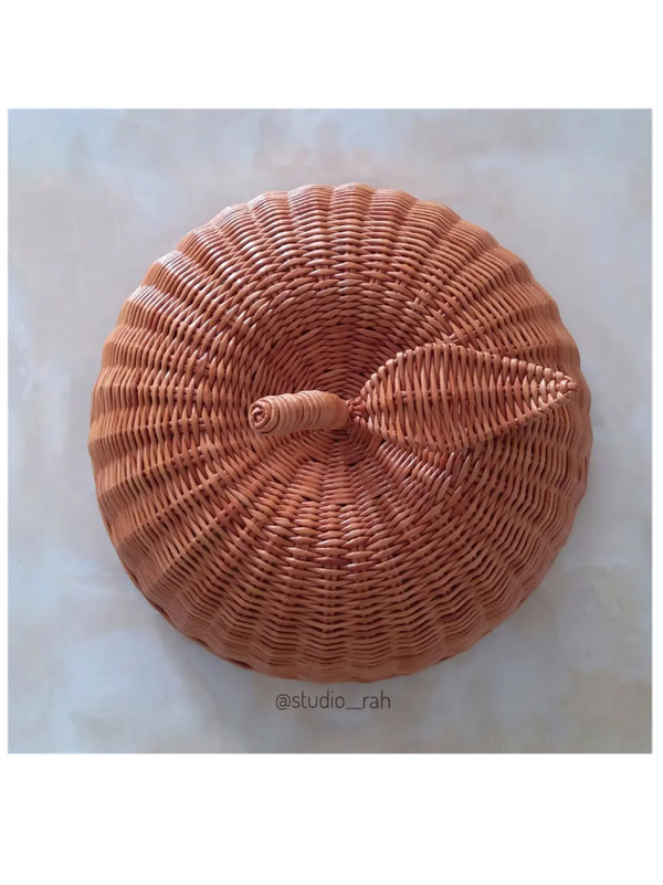 سبد سیب حصیری استودیو راح