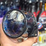 لنز سه چشم لنزو