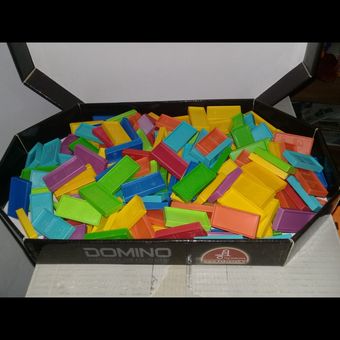 دومینو 200 عددی جنس خوب (با هزینه ارسال)
