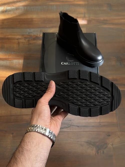 بوت چرم طبیعی کدsho220