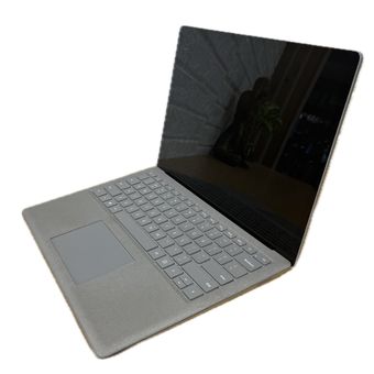 microsoft surface laptop 2 core i5(8)/ram 8gig/ssd 256 gig/graphic intel iris/silver