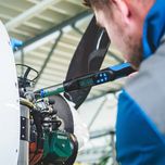 ترکمتر دیجیتال یونیور مدل 266 رنج 6.8 تا 135 نیوتن متر درایو 1/2 اینچ