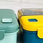 ظرف غذا مربع ساده یاکادا