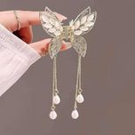 کلیپس پروانهای فلزی مجلسی با نگینهای کریستالی