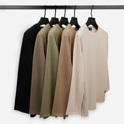 بلوز استین بلند طرح ویت پارچه وارداتی(ارسال رایگان)