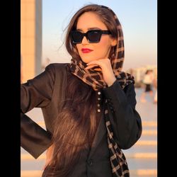 شال نخی پلیسه وارداتی مشکی نسکافه ای زارا چهارخانه درشت