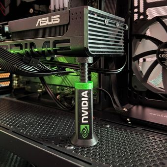 پایه نگهدارنده (براکت) کارت گرافیک مدل NVIDIA با قابلیت تنظیم ارتفاع