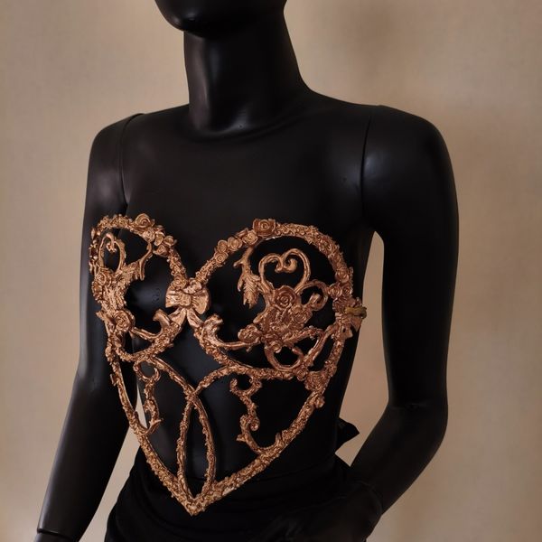 فِی،کراپ‌کرست ویکتوریا