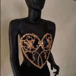 فِی،کراپ‌کرست ویکتوریا