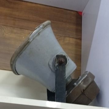 بلندگوی قدیمی