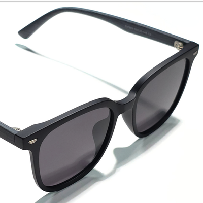 عینک آفتابی اسپرت Gucci فریم مربعی 22-306