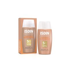 ضد آفتاب رنگ متوسط  ایزدین اصلی مدل FUSION WATER MAGIC SPF50