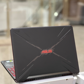 لپ تاپ 15.6 اینچ ایسوس Asus TUF Gaming Fx505 i7 8750H NVIDIA GeForce GTX 1050 Ti 4GB FullHD IPS