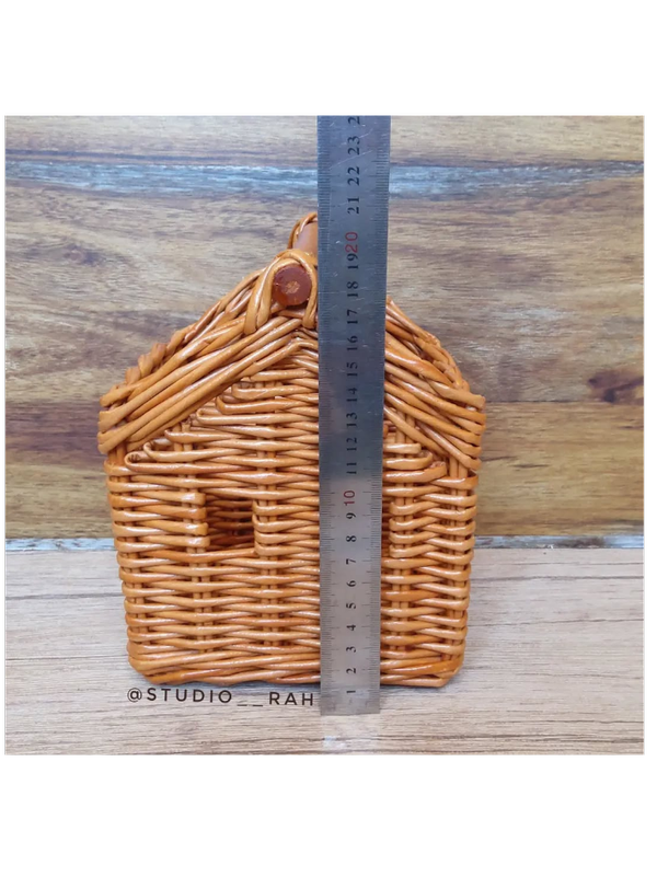 کلبه کوچک حصیری استودیو راح