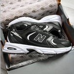 Newbalance - 530 کتونی نیوبالانس مدل 530 رنگ مشکی سفید مردانه