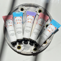 کرم آبرسان دست و صورت