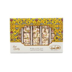 گز نوقا با مغز پسته ماه عسل زرد