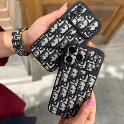 قاب Dior AG