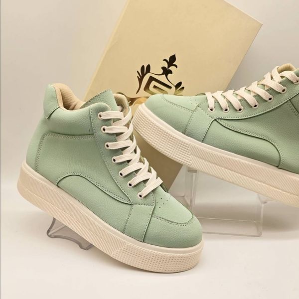 نیم بوت اسپرت