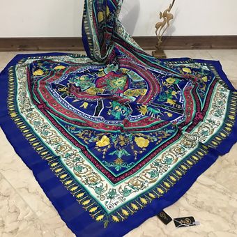 روسری ابریشم یونیک دستدوز قواره بزرگ 140 طرح هرمس
