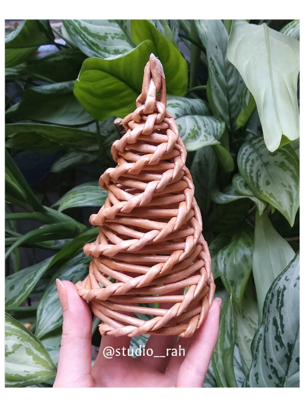 کاج حصیری استودیو راح