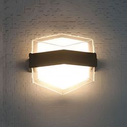 چراغ دیواری دکوراتیو ذوزنقه