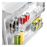 یخچال فریزر 26 فوت ایکس ویژن مدل TT582-AWD/AS ، دارای آبسردکن و یخساز نیمه اتوماتیک، با ارتفاع 185، پهنای 66 و عمق 84 سانتی مت