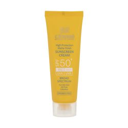 کرم ضد آفتاب SPF50 بی رنگ سینره مناسب پوست چرب تاریخ انقضا 1406