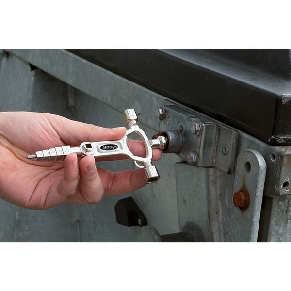 آچار تاسیسات ویگور مدل V4228