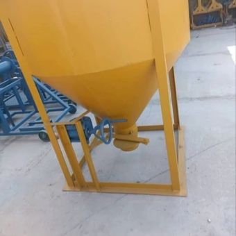 باکت بتن ریزی 2500 لیتری تخلیه از زیر گیربکسی