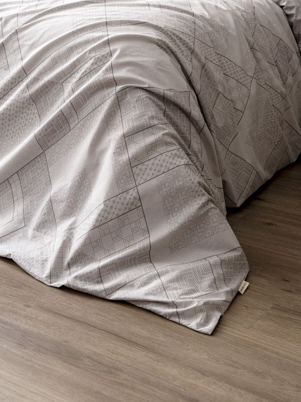 سرویس کاورلحاف 2 نفر 4 تکه مادام کوکو مدل Aurelie