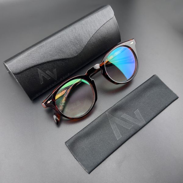 فریم عینک طبی پنتوس آلبرت وگ مدل S31102-C2-1 مناسب برای صورت گرد و بیضی