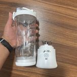 شیکر ورزشی شارژی