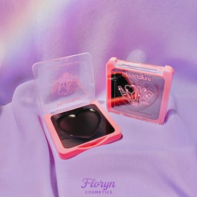 رژ گونه قلبی مشکی Mocallure