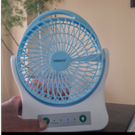 پنکه رومیزی شارژی ویداسی WD.202 | خنکای مطمئن، بدون برق