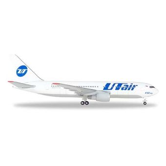 UTair Boeing 767-200    530057