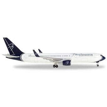 Blue Panorama Boeing 767-300 "città di Milano"   531559