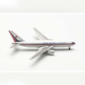 China Airlines Boeing 767-200 – B-1836   536455
