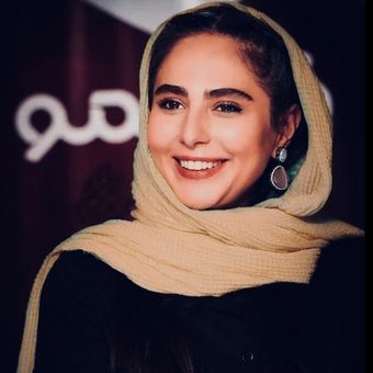 شال پلیسه نسکافه ای وارداتی نخی منگوله دار