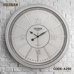 ساعت دیواری مدرن طرح valerin کد 790