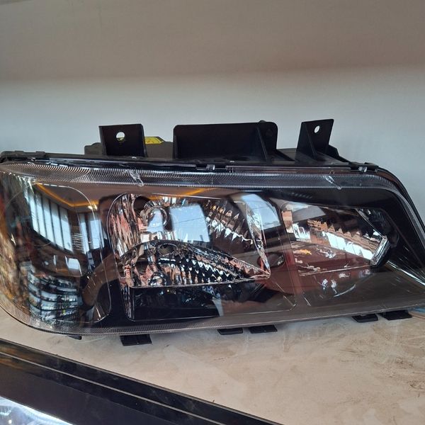 چراغ 405 طرح پارس