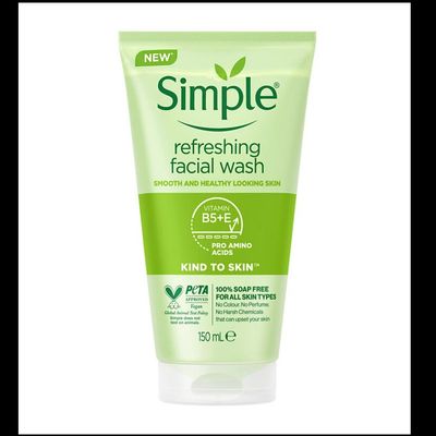 ژل شستشو صورت شاداب کننده و طراوت بخش سیمپل Simple Kind To Skin Refreshing Facial Wash