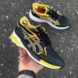 کتونی خاص ASICS اسپرت مشکی زرد