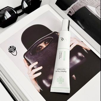 Radiant Youth Eye Cream – Whitening & Wrinkle Improvement