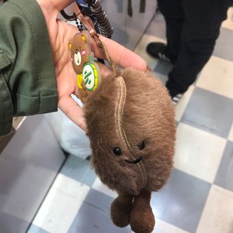 آویز کیف (چارم بگ) قهوه