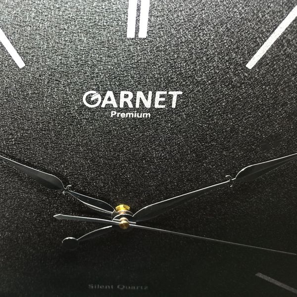 ساعت دیواری گارنت مدل 5002*935