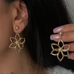 گوشواره طلایی گل