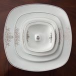 سرویس غذاخوری 27 پارچه چینی زرین ایران سری کواترو مدل مونت کارلو پلاتینی درجه عالی