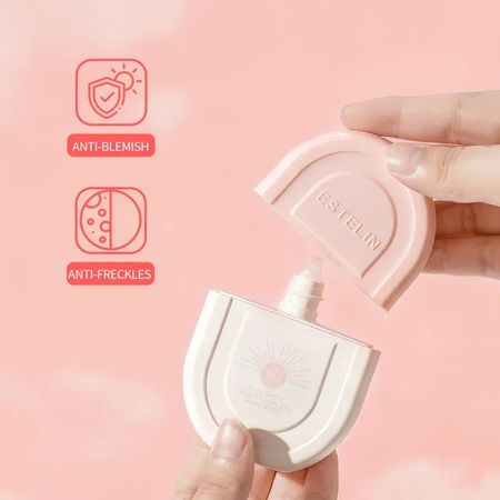 کرم ضد آفتاب استلین صورتی ضد لک و روشن کننده با SPF 50