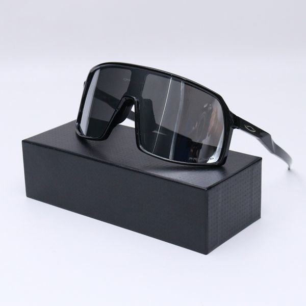 عینک از برند OAKLEY کد 181450
